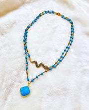 Load image into Gallery viewer, Turquoise Clover Necklace
