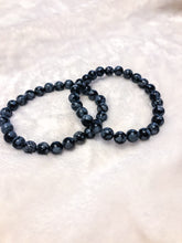 Load image into Gallery viewer, Men&#39;s Snowflake Obsidian Bracelet
