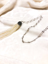 Load image into Gallery viewer, Pearl Tassel Necklace
