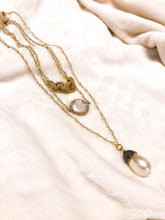 Load image into Gallery viewer, Moonstone &amp; Cable Necklace
