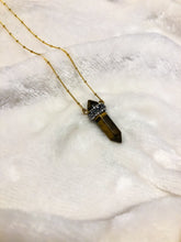 Load image into Gallery viewer, Tigers Eye Crystal Necklace
