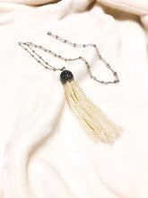 Load image into Gallery viewer, Pearl Tassel Necklace
