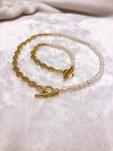 Load image into Gallery viewer, Pearl &amp; Pave Anchor Chain Necklace
