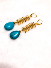 Load image into Gallery viewer, Turquoise Fishbone Earrings
